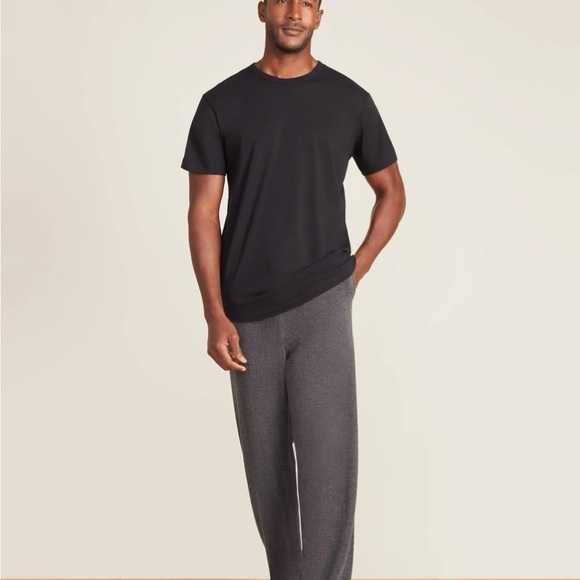 Barefoot Dreams Malibu Collection® Men's Washed Jersey Short Sleeve Crew - Picture 2 of 11